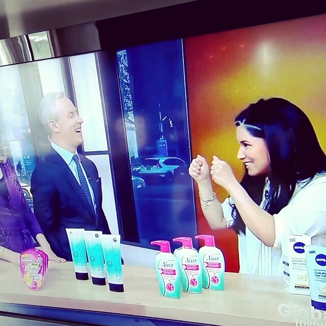 Being half #EastIndian, half #Persian & 100% Canadian means having thick, coarse hair & not being ashamed to talk abt how I'd like to remove it on live television.
#WeedWacker #HairyLegExpert