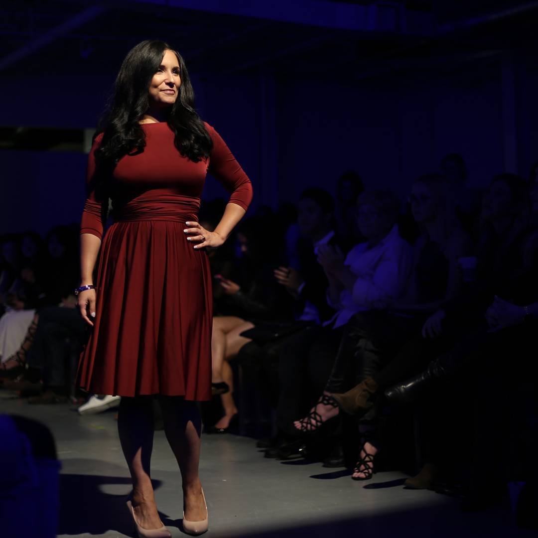 Super awkward runway pose from last week but super awesome honour to walk the runway of @startupfashionweek as one of their Women of Influence this year, alongside some very inspirational, hard-working ladies in the industry incl. convertible @henkaa dress ceo (they made the dress 📷 here) @henkaajo!